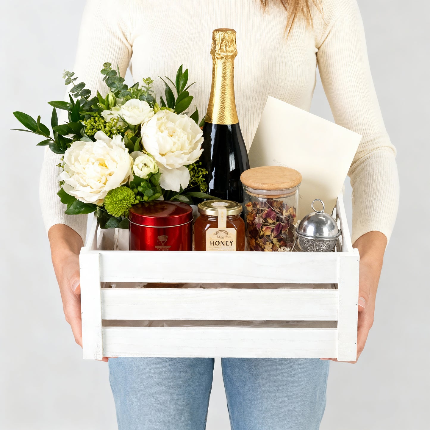 White Oval Cut-out Slatted Wooden Crate - 3 Sizes