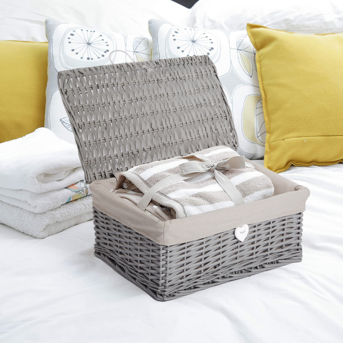 Grey Wicker Storage Hamper Basket with Lining – Short Version - 3 Sizes