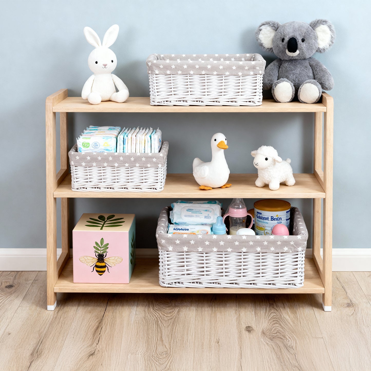 White Wicker Storage Basket with Star Pattern Lining - 3 Sizes