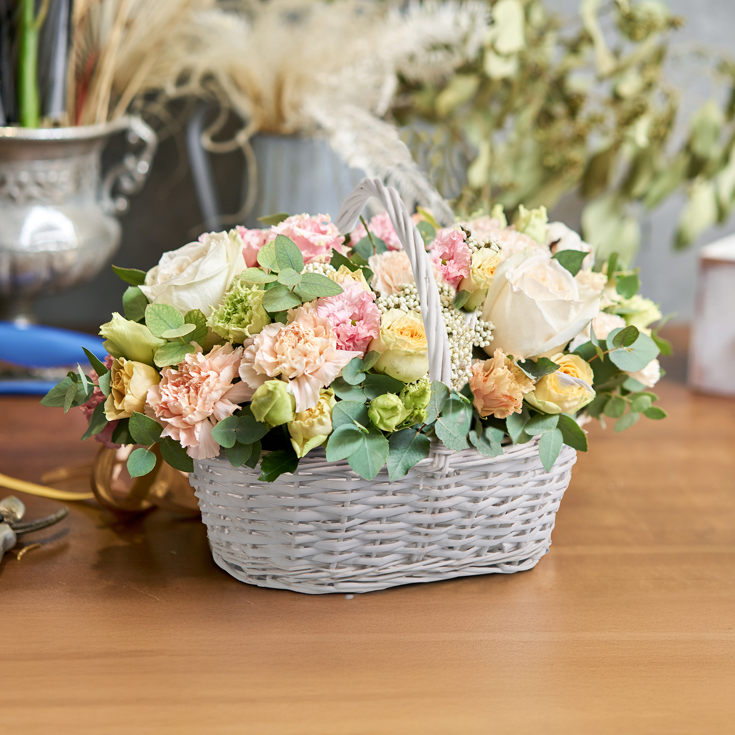 Small White Wicker Shopper Basket