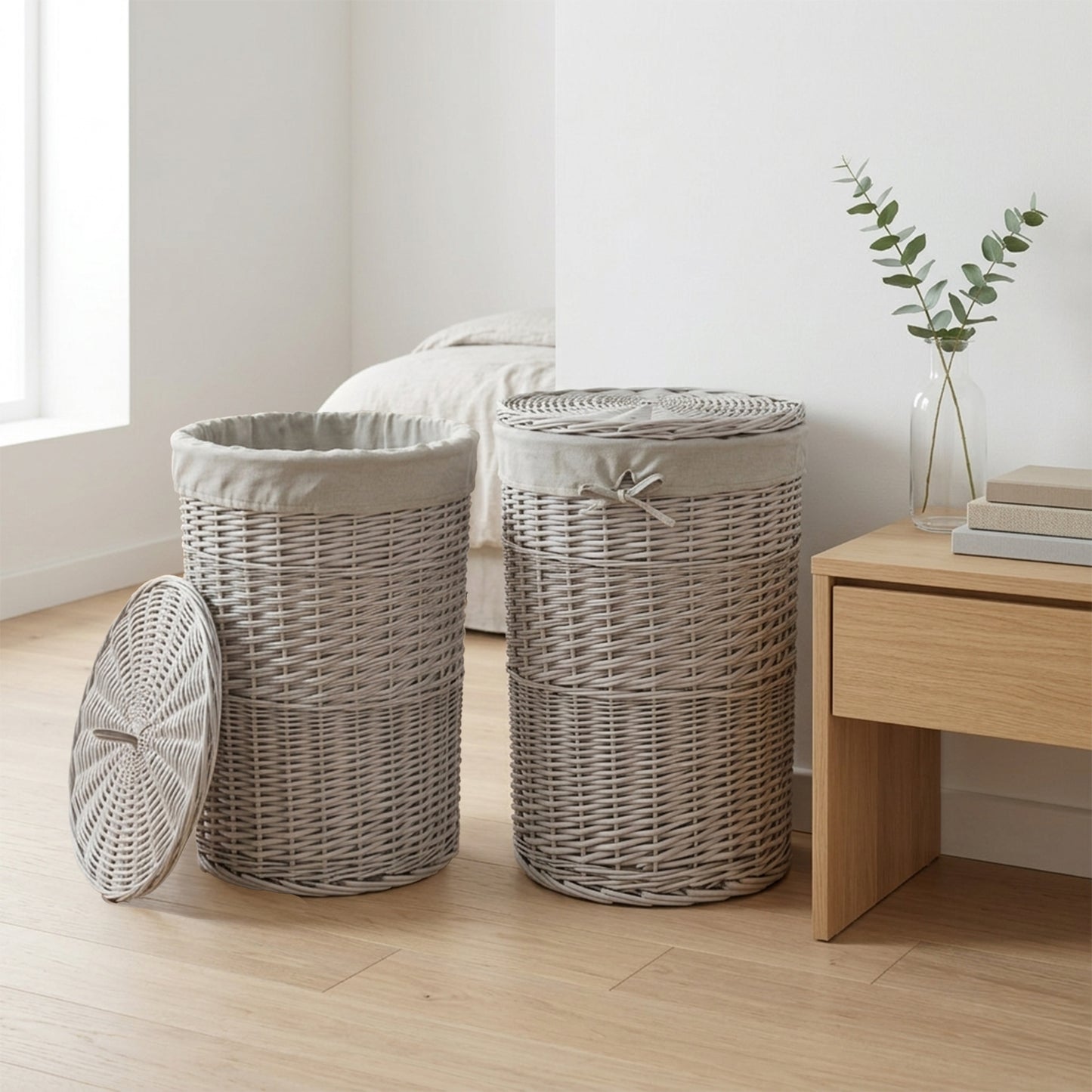 Light Grey Round Wicker Laundry Basket with Lining - 2 Sizes
