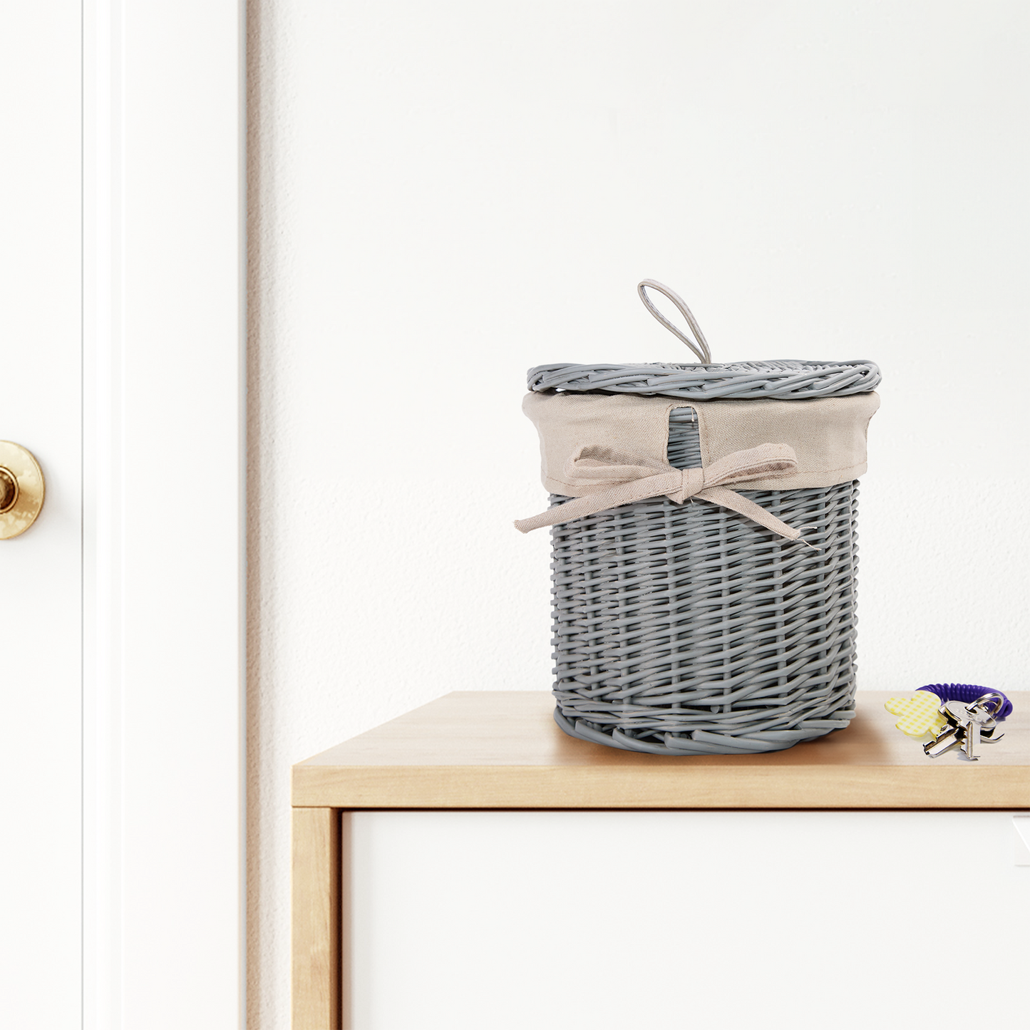 Grey Round Lidded Wicker Storage Basket with Lining