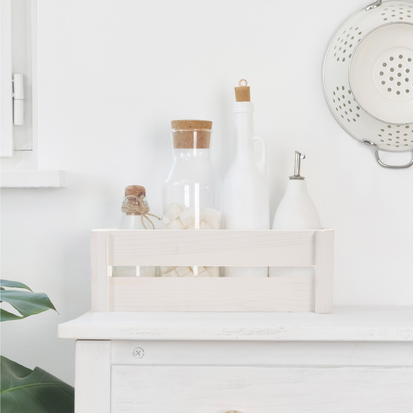 White Wooden Crate with Handle - 3 Sizes